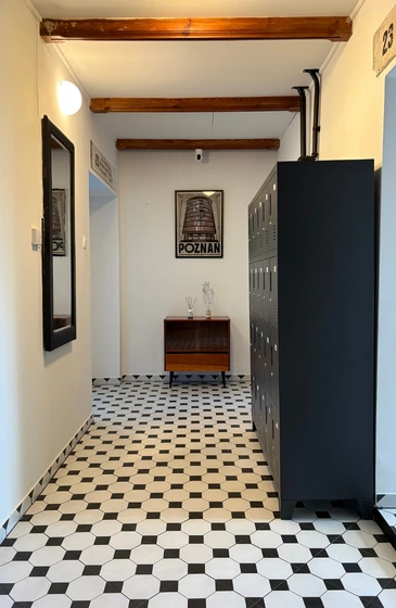 pablo cowork korytarz